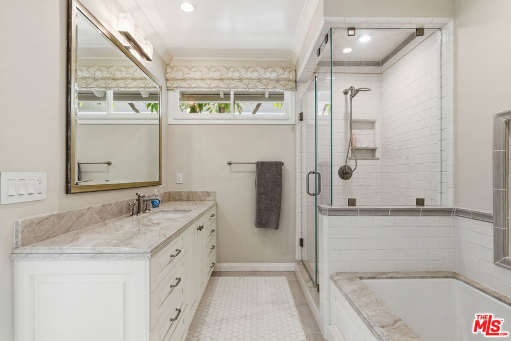 3690 Crownridge Drive Property Photo 48