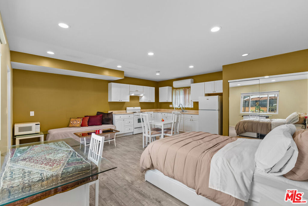 12609 Woodgreen Street A Property Photo 9