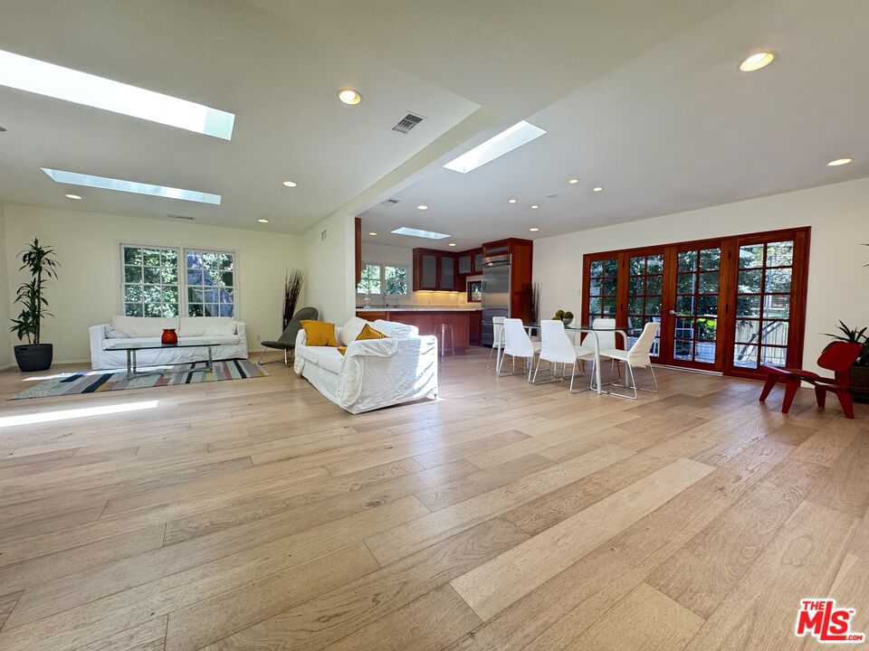 7586 Woodrow Wilson Drive Property Photo 1