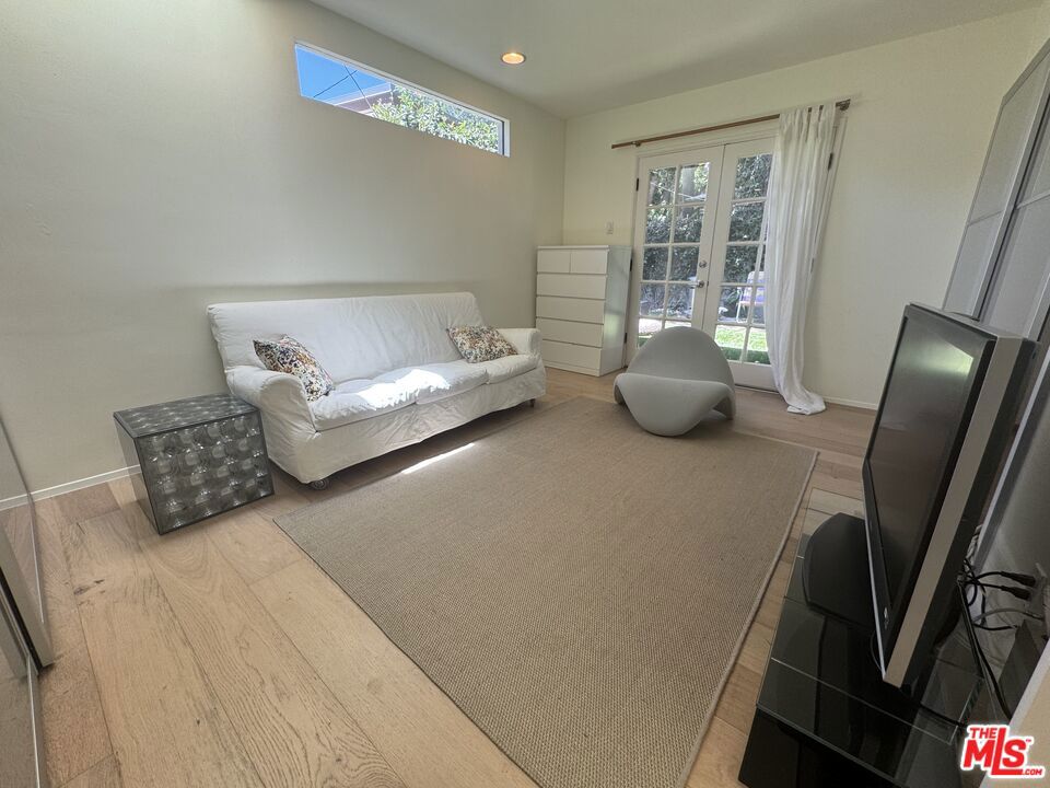 7586 Woodrow Wilson Drive Property Photo 21