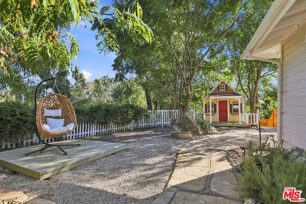 107 Alto Drive Property Photo 31