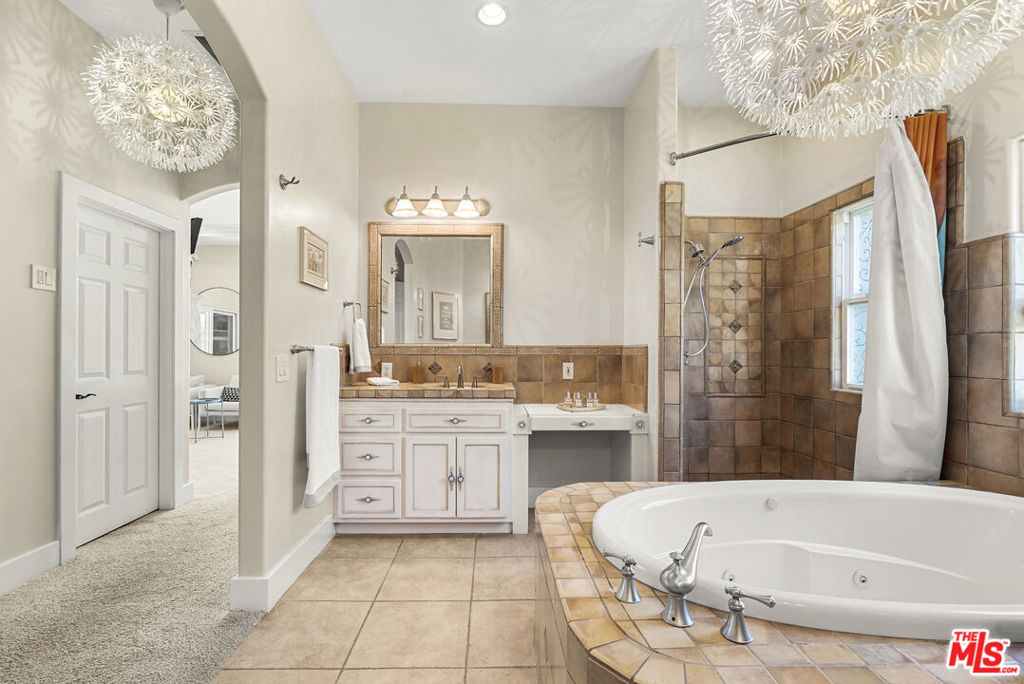 4476 Fallsbrae Road Property Photo 25