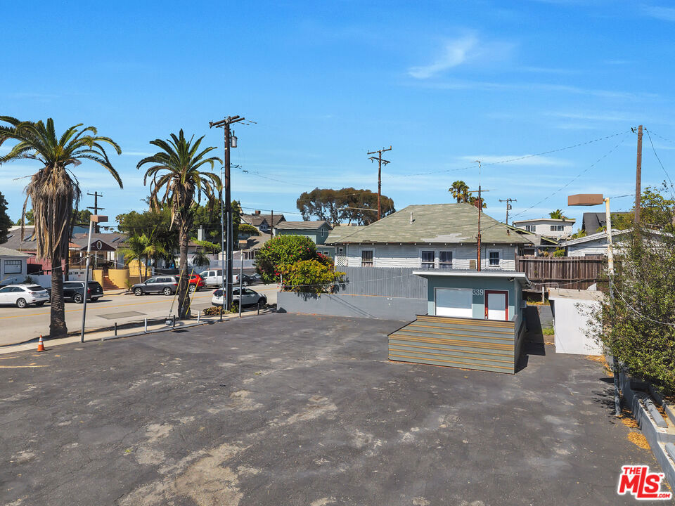 339 S Pacific Coast Highway Property Photo 2
