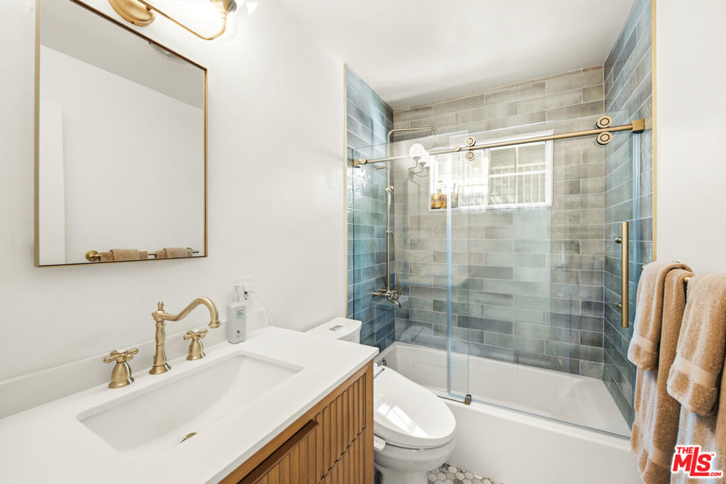 21881 Koontz Way Property Photo 23