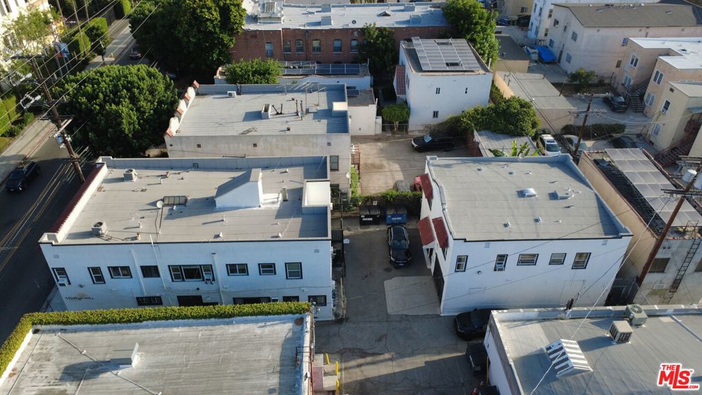 710 N Van Ness Avenue Property Photo 16