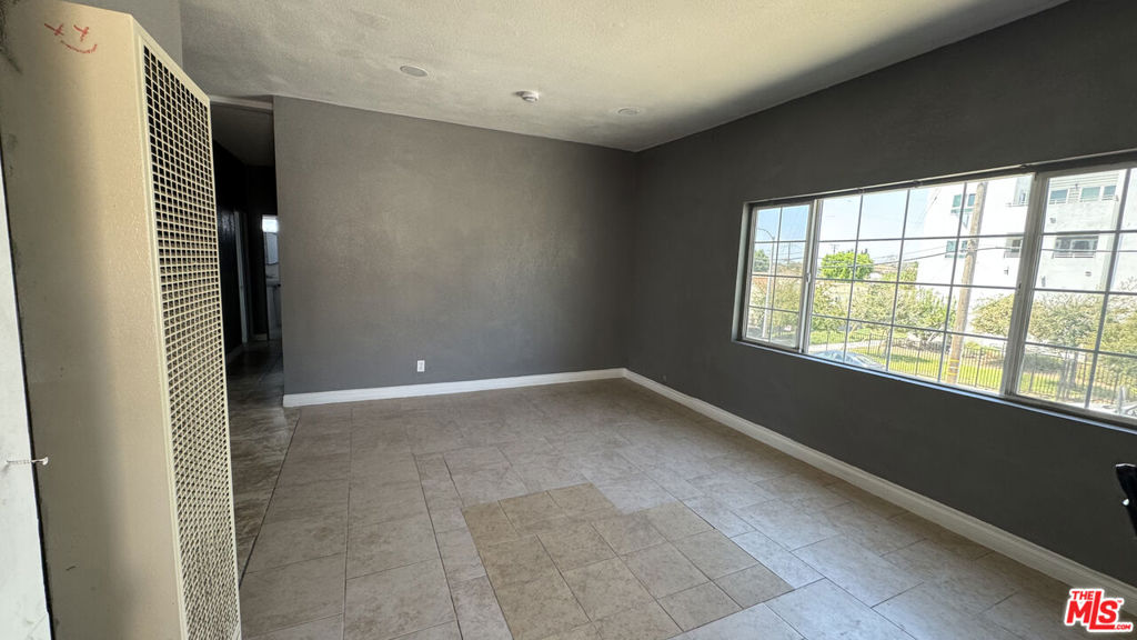 924 S Sunol Drive 1/2 Property Photo 1