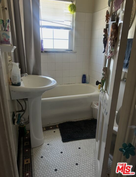 203 Jones Street Property Photo 20