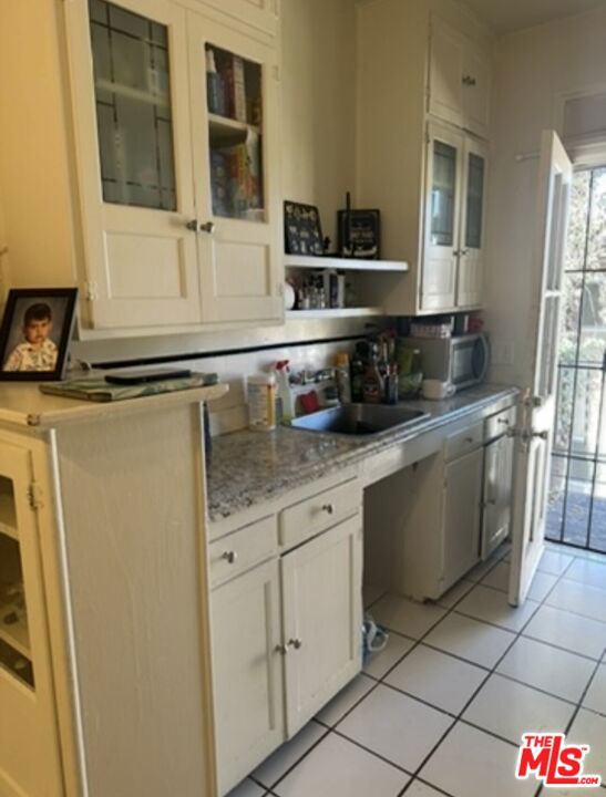 203 Jones Street Property Photo 28
