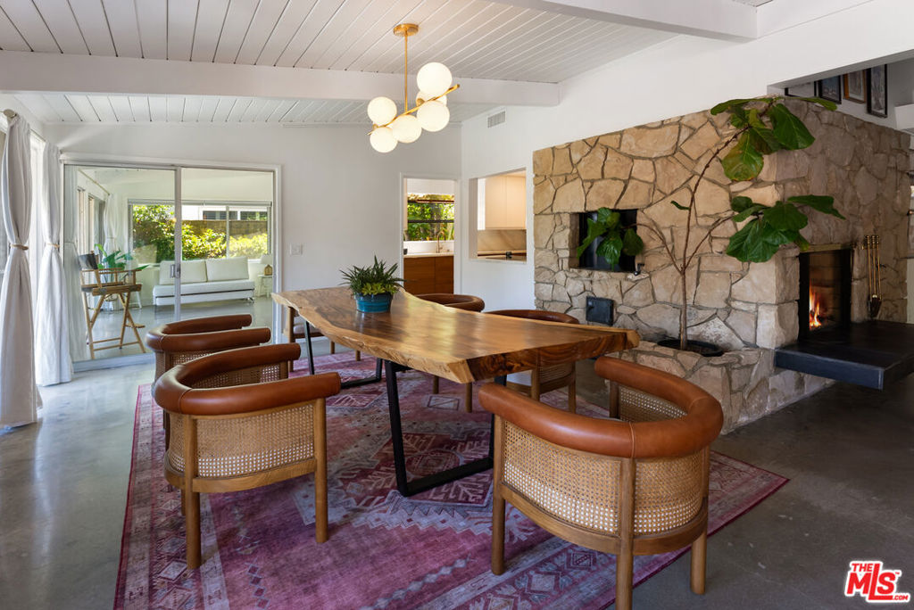 7211 Chelan Way Property Photo 10