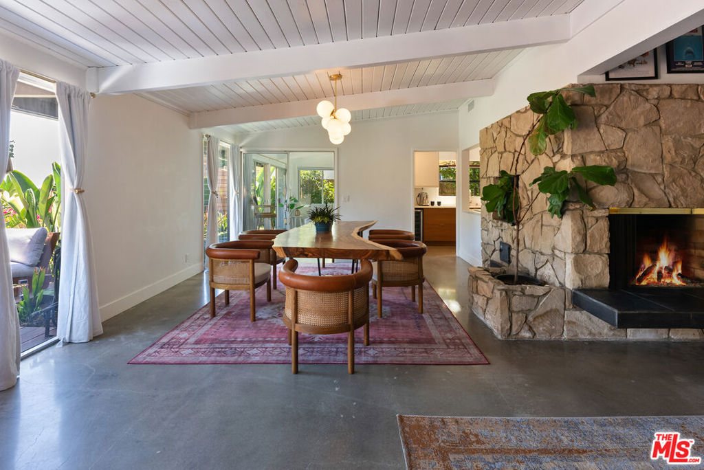 7211 Chelan Way Property Photo 11