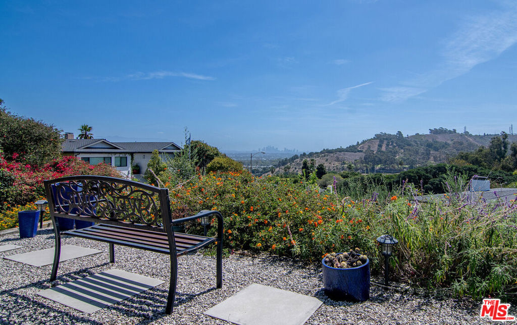 6030 Wright Terrace Property Photo 1