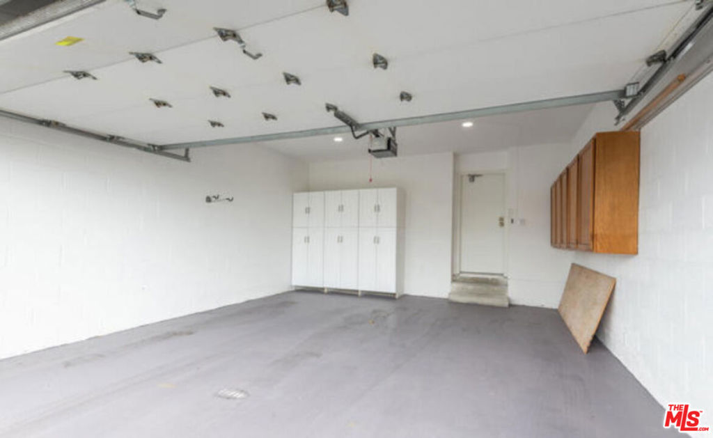 6798 Las Olas Way Property Photo 16