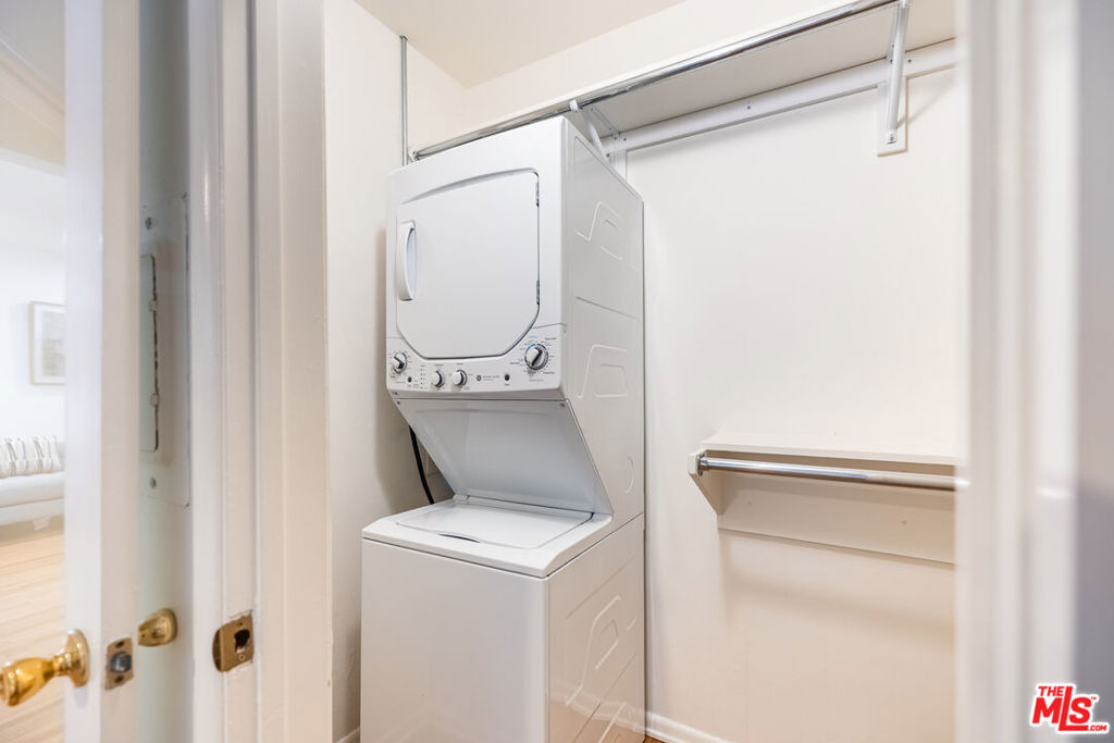 914 20th Street Property Photo 10