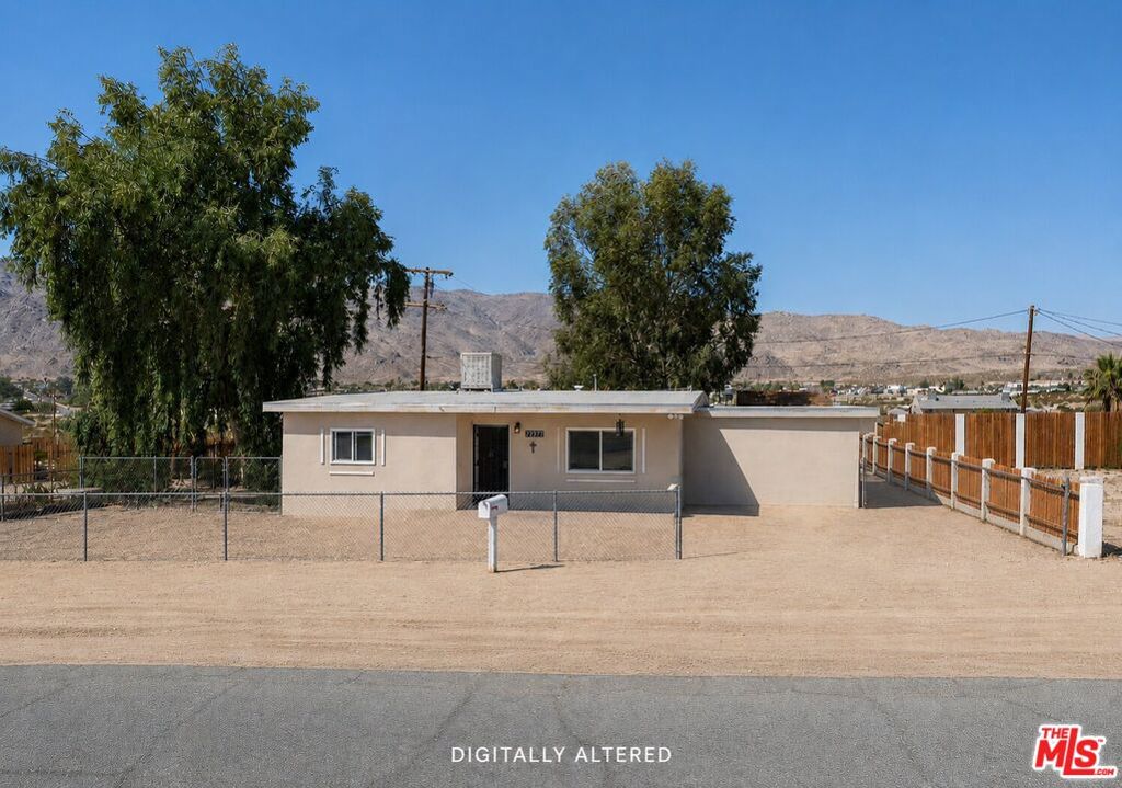 72377 Nicolson Drive Property Photo 1