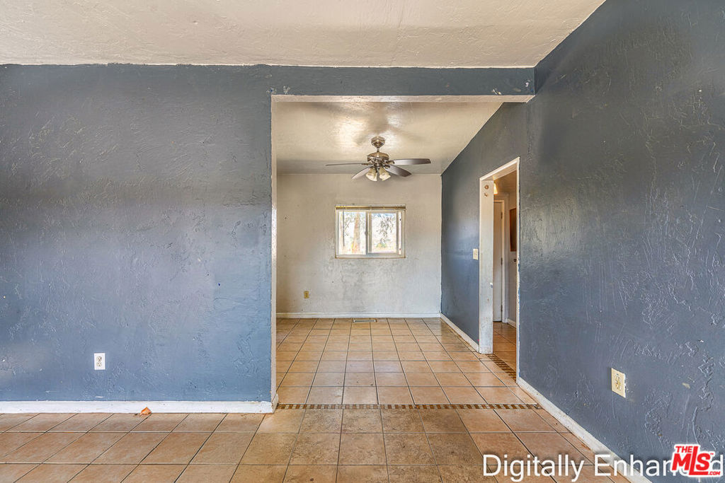 72377 Nicolson Drive Property Photo 5