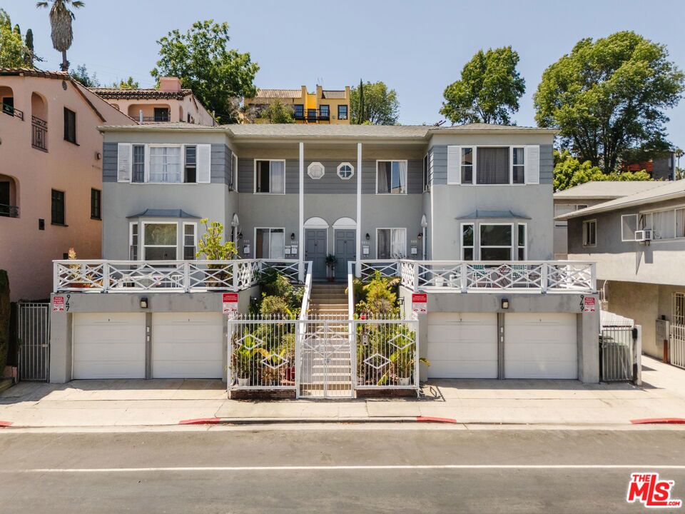 947 N Vendome Street Property Photo 1