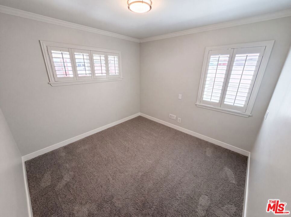 11844 Graystone Avenue Property Photo 10