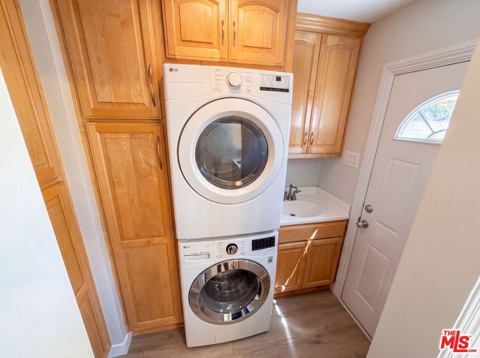 11844 Graystone Avenue Property Photo 13