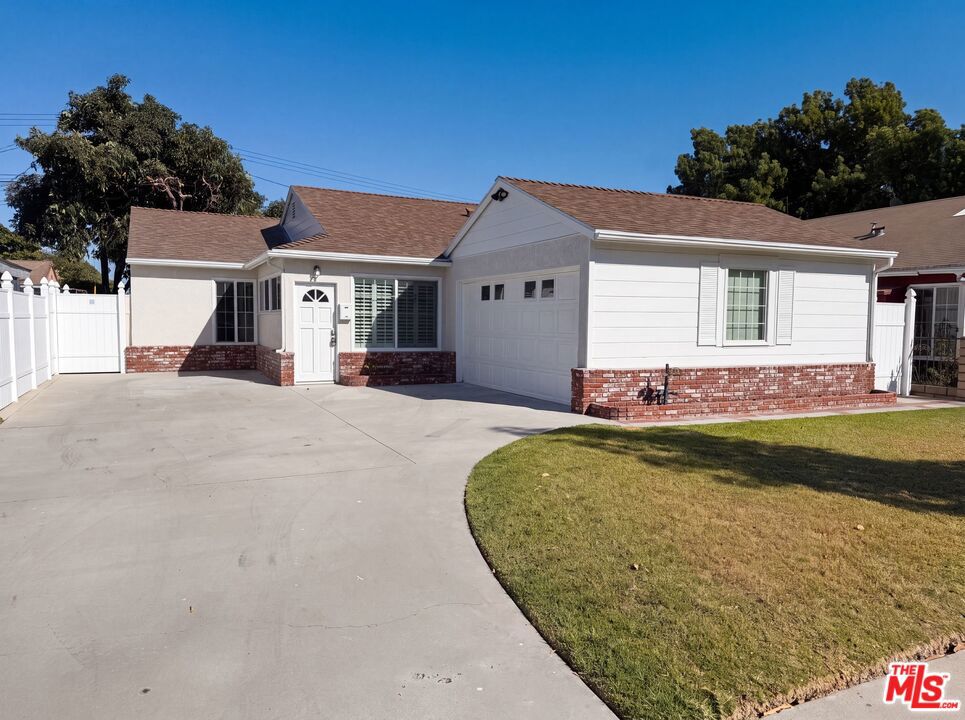 11844 Graystone Avenue Property Photo 22