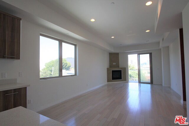 819 S Holt Avenue Ph Property Photo 7
