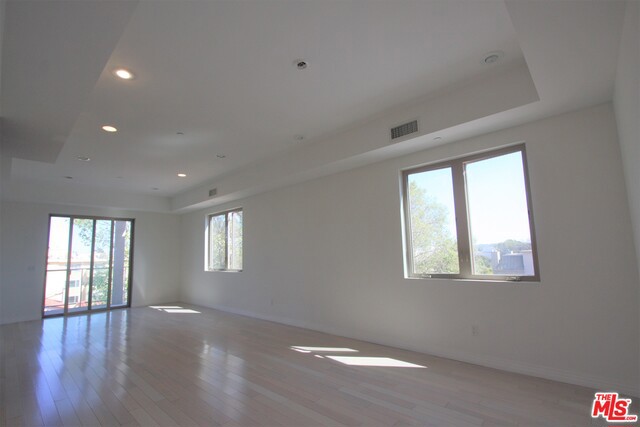 819 S Holt Avenue Ph Property Photo 8
