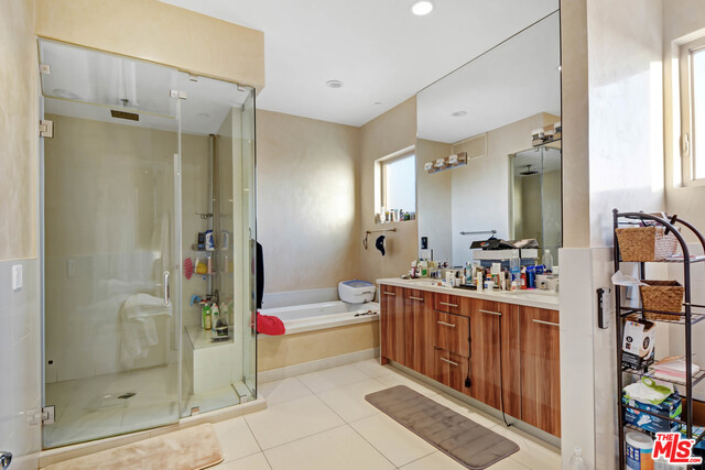 819 S Holt Avenue Ph Property Photo 13