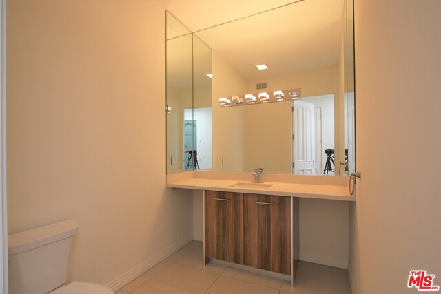 819 S Holt Avenue Ph Property Photo 14