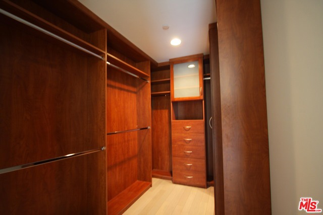 819 S Holt Avenue Ph Property Photo 18