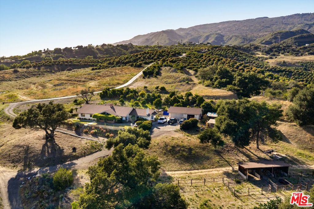 1500 Camino Rio Verde Property Photo 3