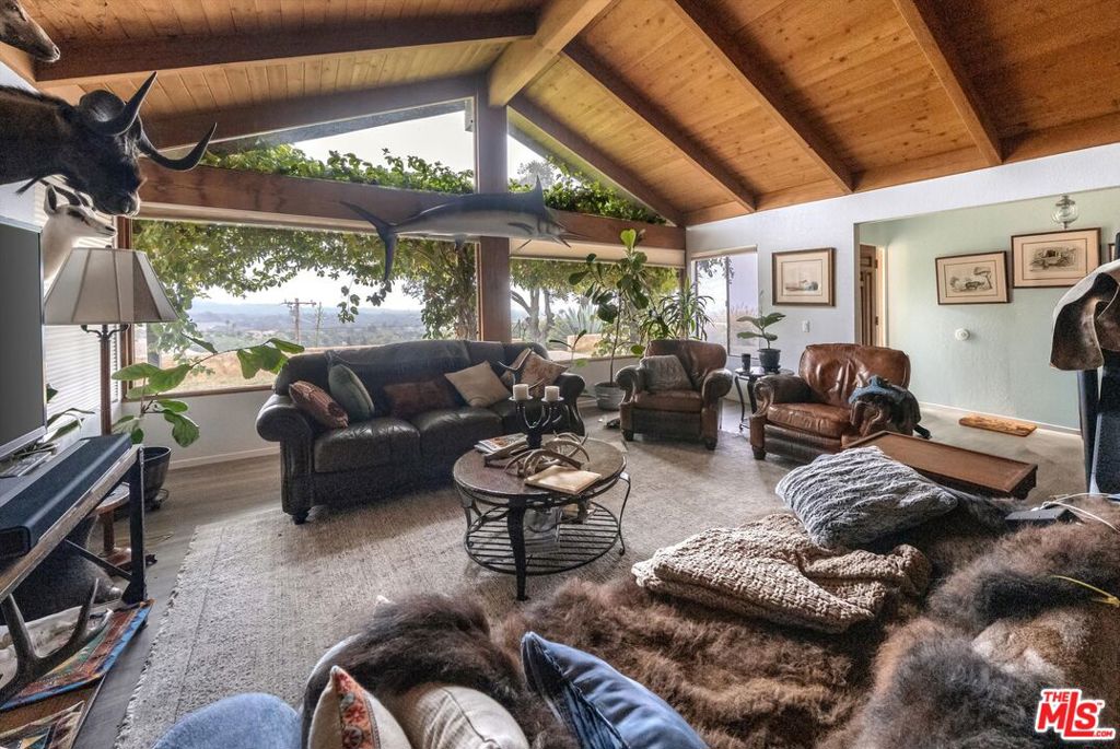 1500 Camino Rio Verde Property Photo 7