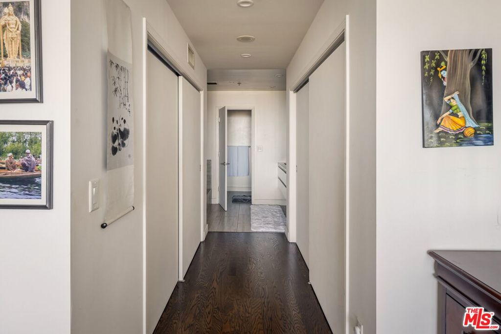 10724 Wilshire Boulevard 712 Property Photo 21
