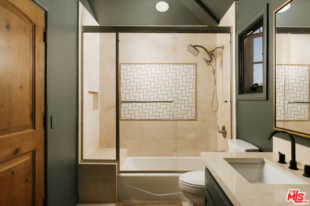 1285 Falling Star Avenue Property Photo 19