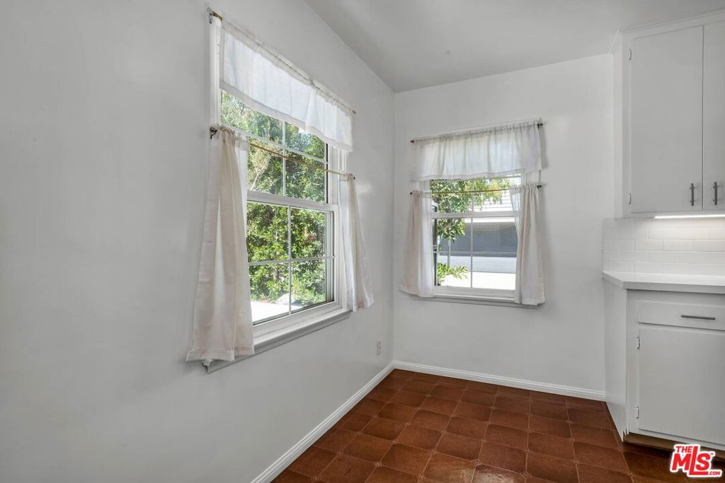 315 26th Street Property Photo 13