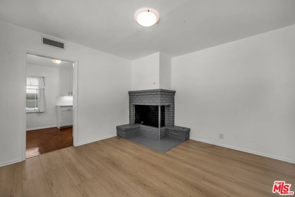 315 26th Street Property Photo 15