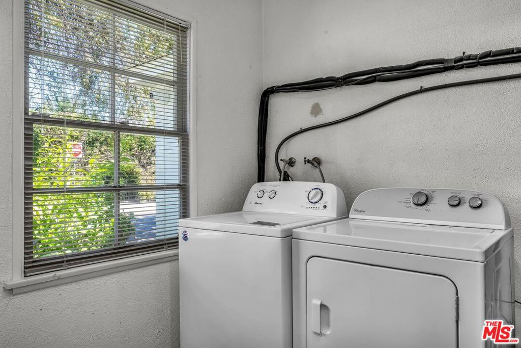 315 26th Street Property Photo 26