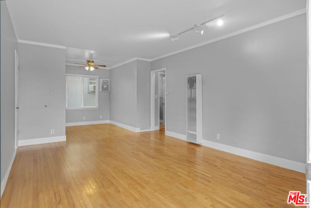 16144 W Sunset Boulevard #2 Property Photo 6