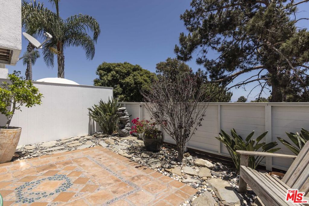 28711 Pacific Coast Highway 30 Property Photo 11