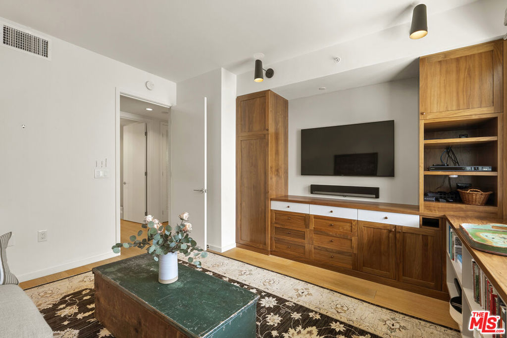 1705 Ocean Avenue 311 Property Photo 13