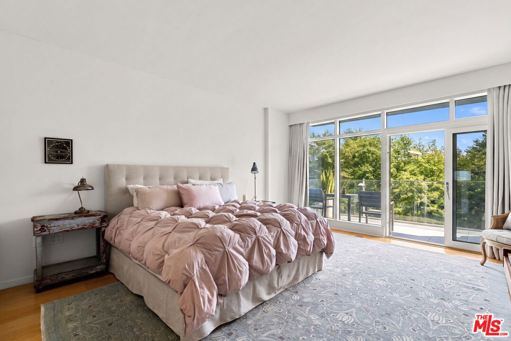 1705 Ocean Avenue 311 Property Photo 15