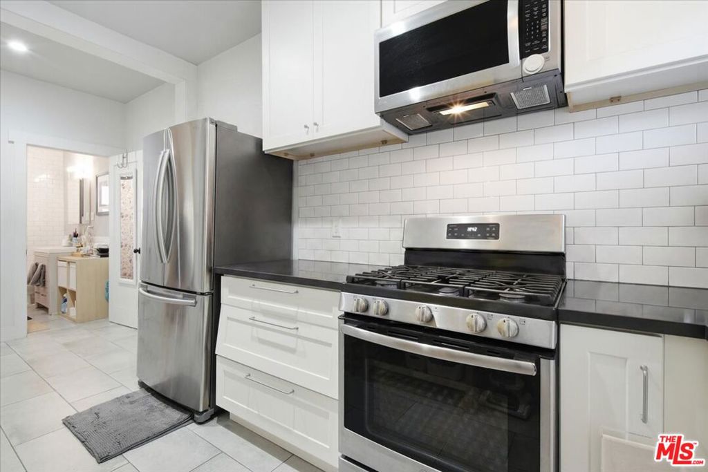 4125 S Figueroa Street 119 Property Photo 11
