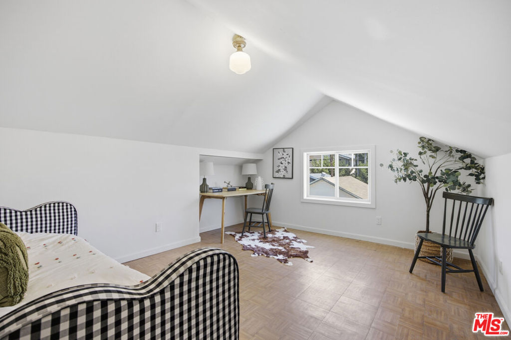 3010 Stockbridge Avenue Property Photo 14