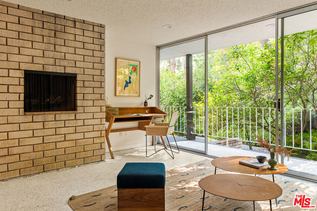 9080 Wonderland Park Avenue Property Photo 26