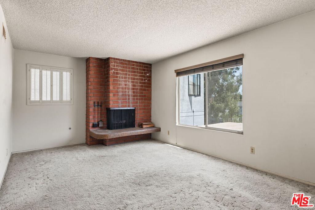 3221 Thatcher Avenue Property Photo 18
