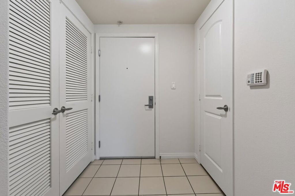 360 W Avenue 26 107 Property Photo 4