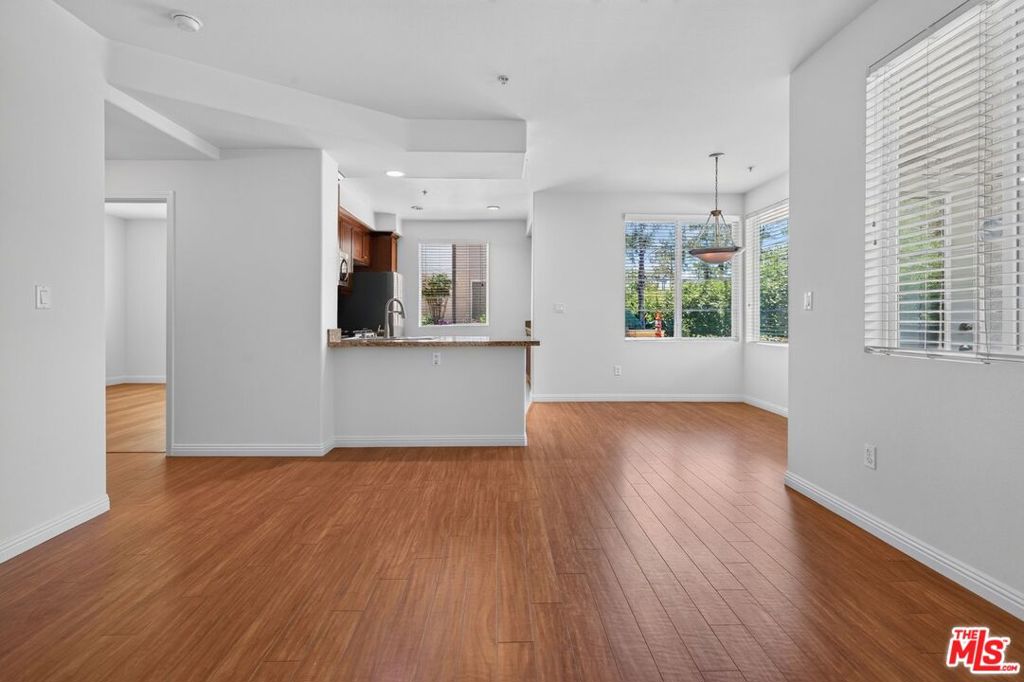 360 W Avenue 26 107 Property Photo 8