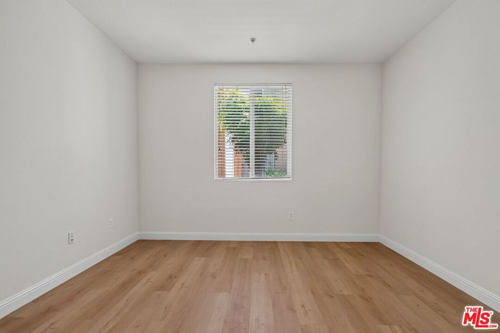 360 W Avenue 26 107 Property Photo 19