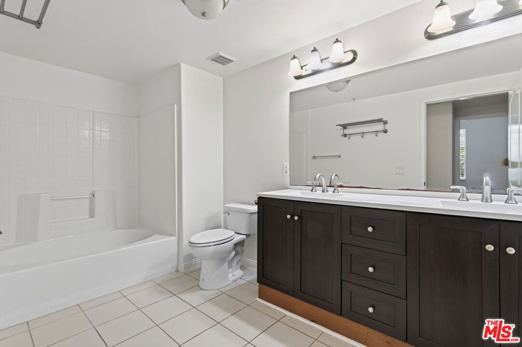 360 W Avenue 26 107 Property Photo 31