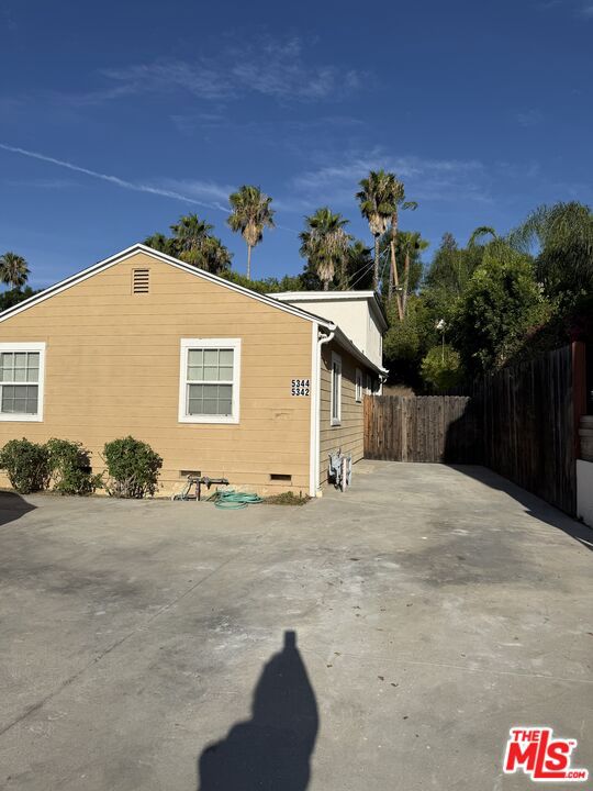 5342 Don Pio Drive Property Photo 3