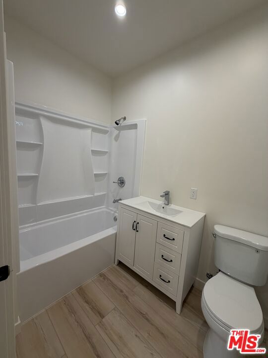 5342 Don Pio Drive Property Photo 11