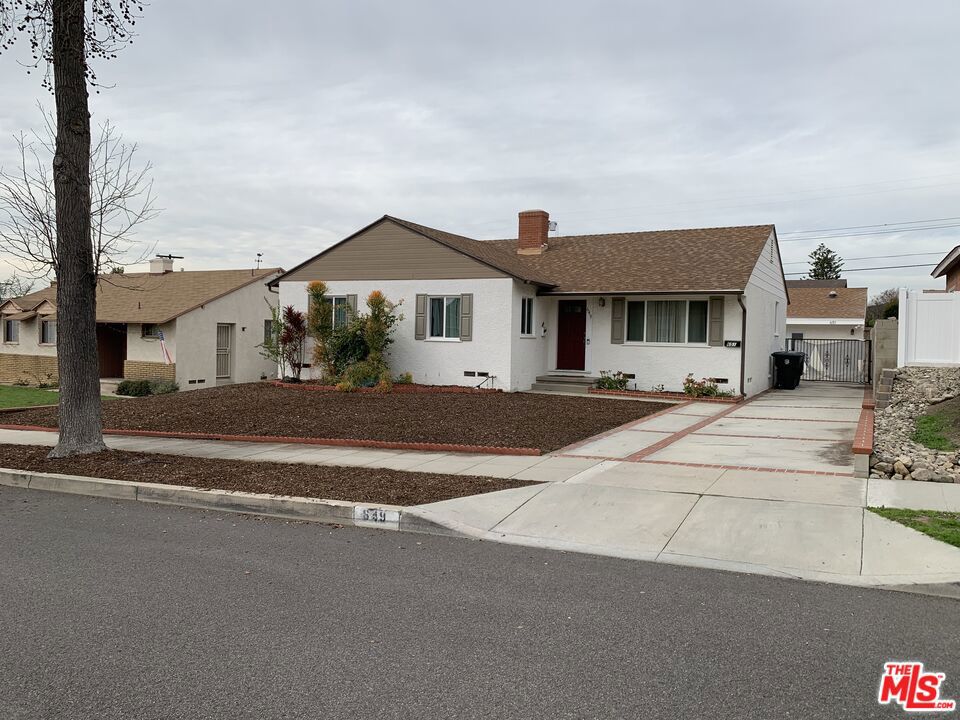 649 Tufts Avenue Property Photo 1